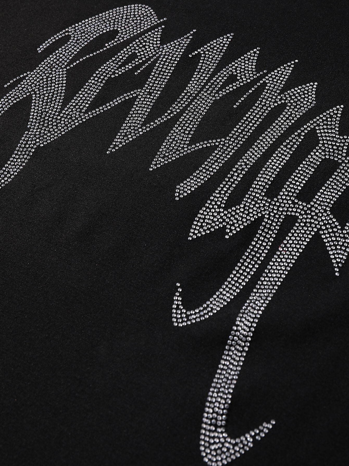 Men's Beaded Graphic Round Neck Tee Shirt Trendsi