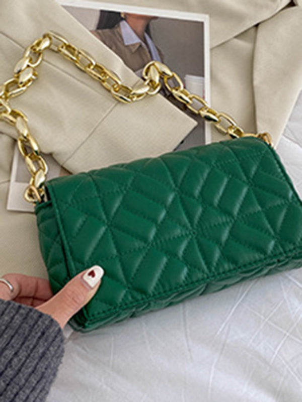 Contrasting Chain Detail Shoulder Bag