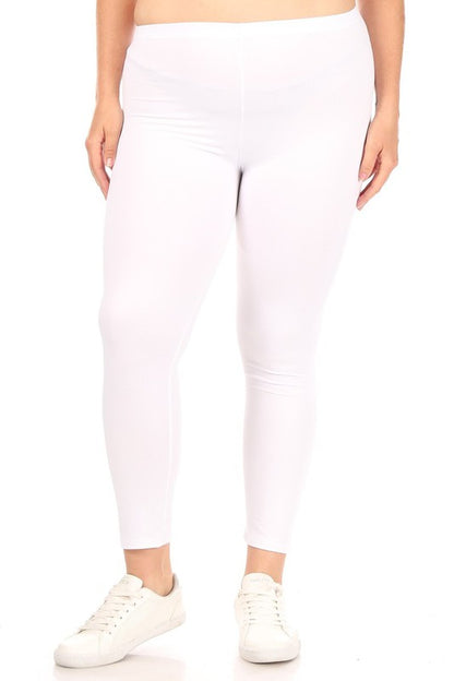 Plus+ Solid High Rise Fitted Leggings