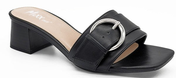 NU ANGEL Low Heel Sandal