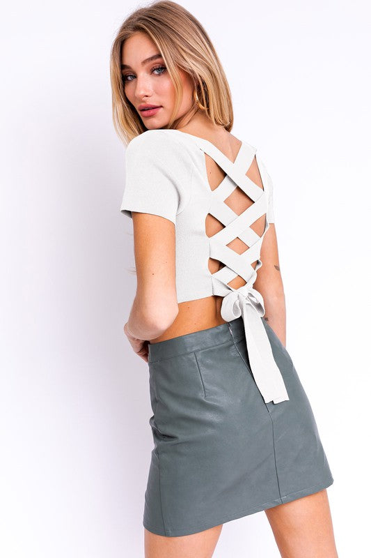 Short Sleeve Criss Cross Knit Top