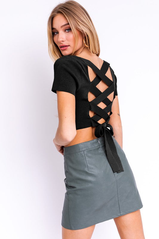 Short Sleeve Criss Cross Knit Top