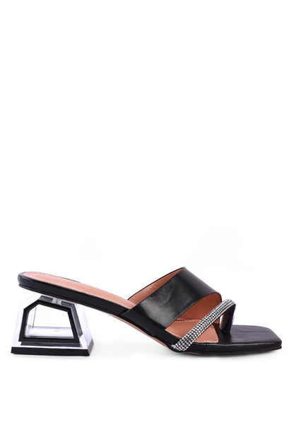 Never Minimal Low Heel Sandals