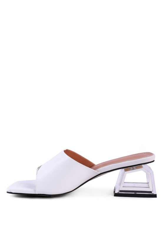 Never Minimal Low Heel Sandals