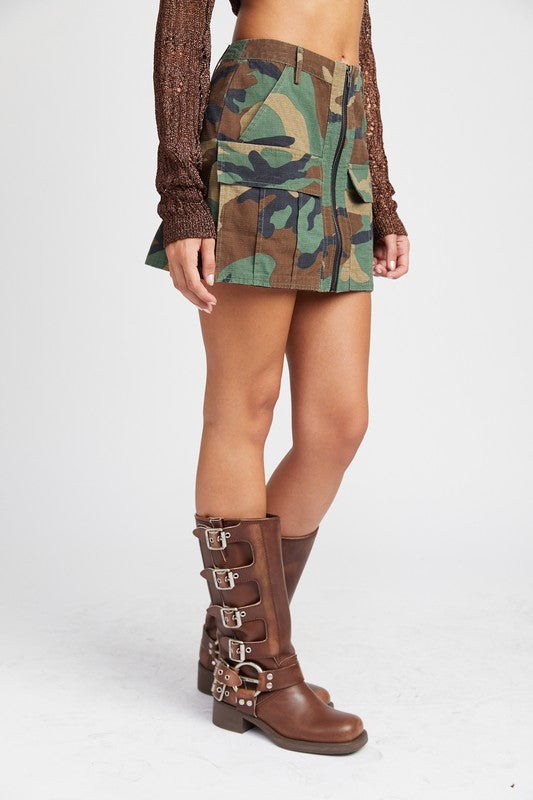 Front Zipper Camo Mini Skirt