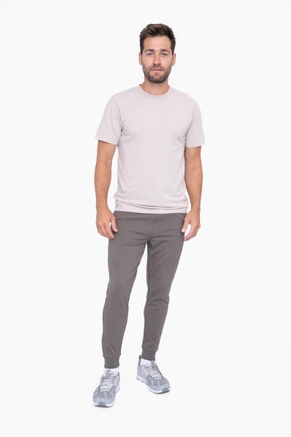 Sleek Knit Men's Performance Joggers