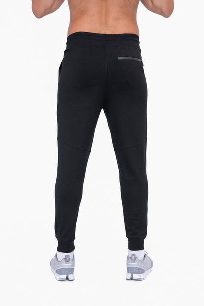 Sleek Knit Men's Performance Joggers