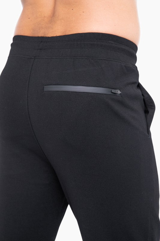 Sleek Knit Men's Performance Joggers