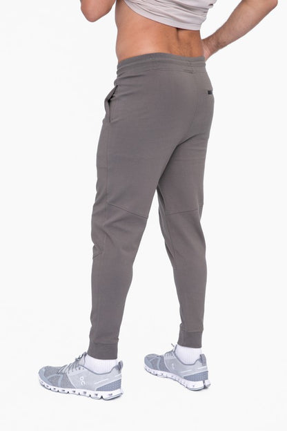 Sleek Knit Men's Performance Joggers