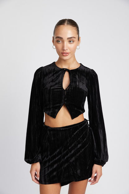 Long Sleeve Keyhole Velvet Crop Top