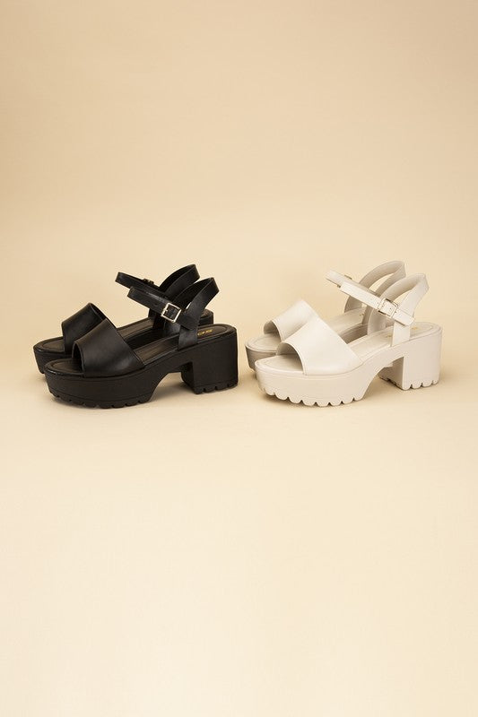 Stacie - S Platform Sandals Fortune Dynamic