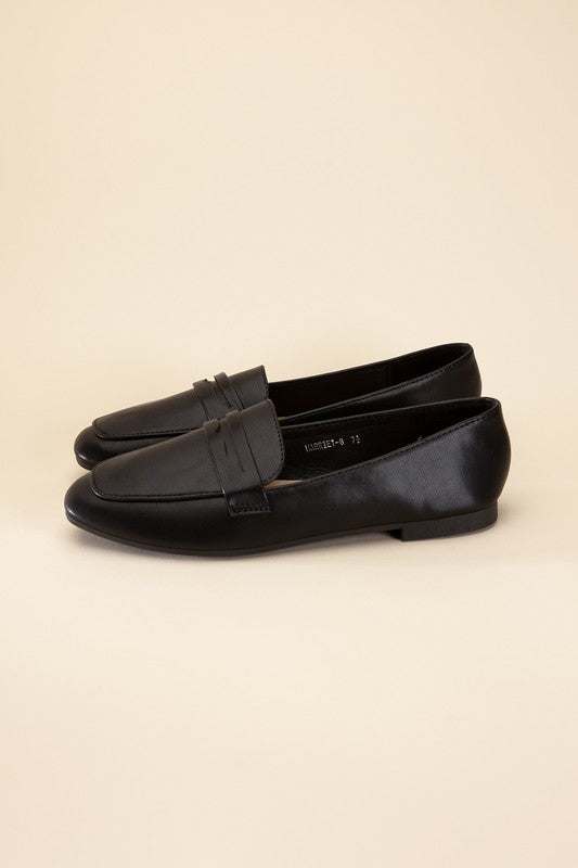 Harriet Classic Flats