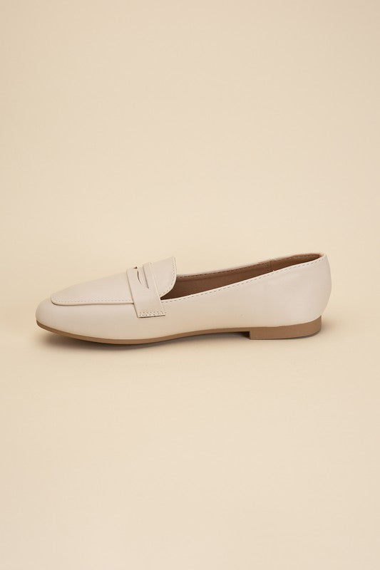 Harriet Classic Flats