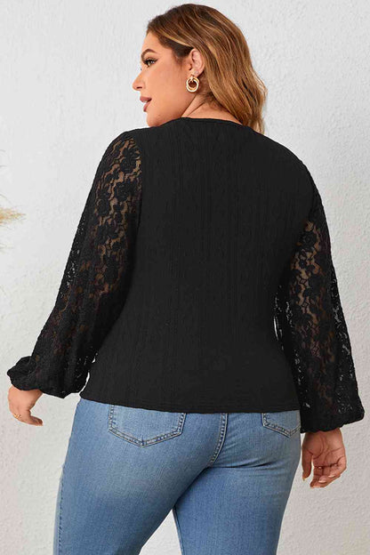 Plus+ Cutout Front Lace Sleeve Blouse