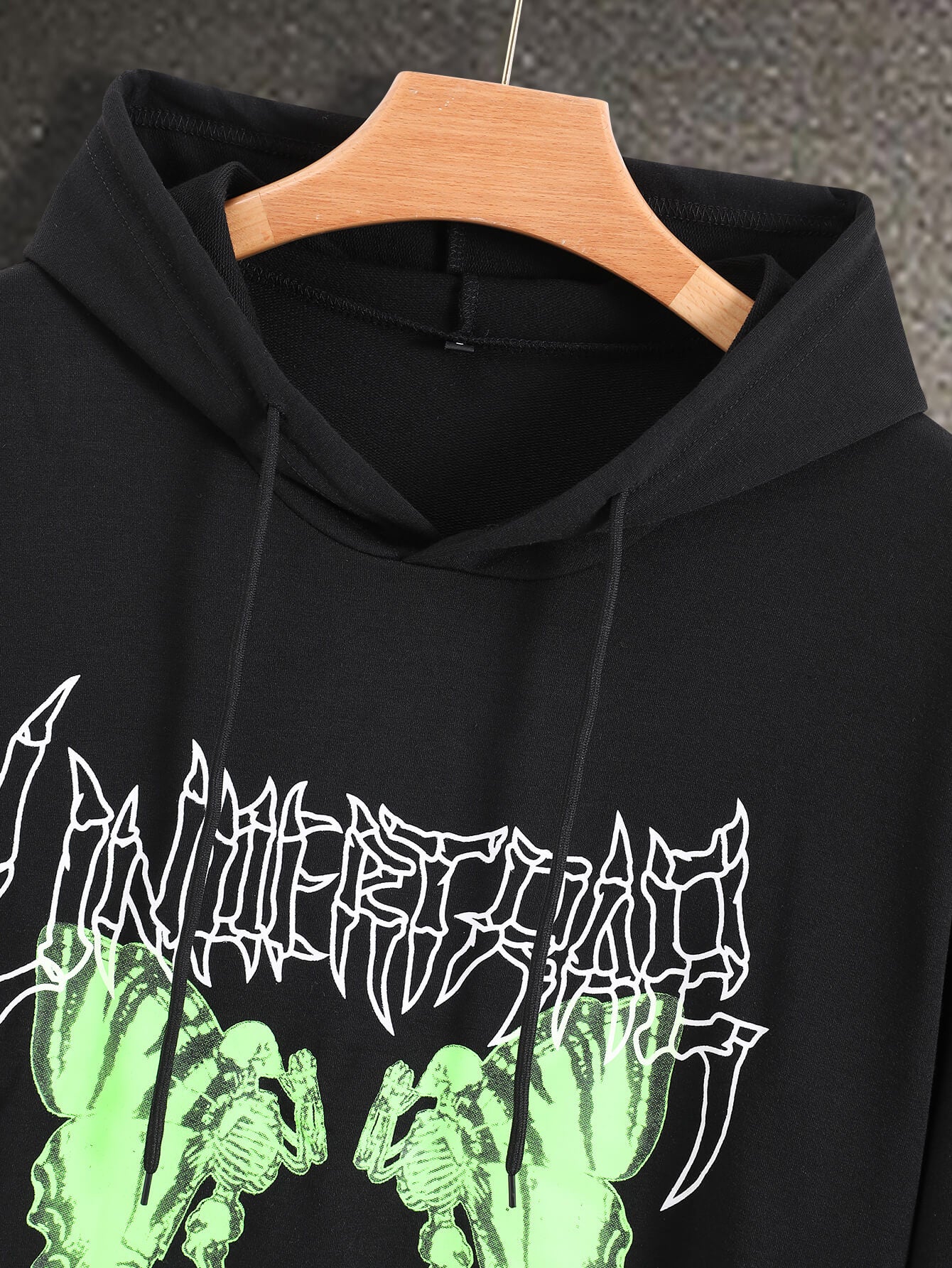 Men's UNDER TRAP Skeleton Graphic Drawstring Detail Hoodie Trendsi