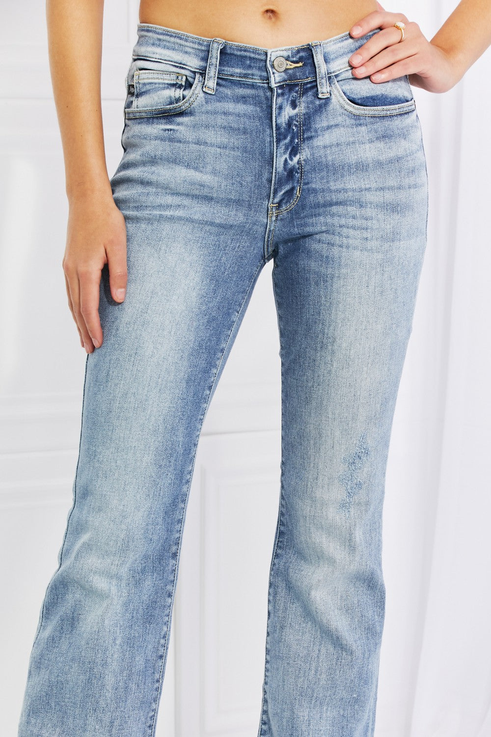 Maddison Midrise Bootcut Jeans Trendsi