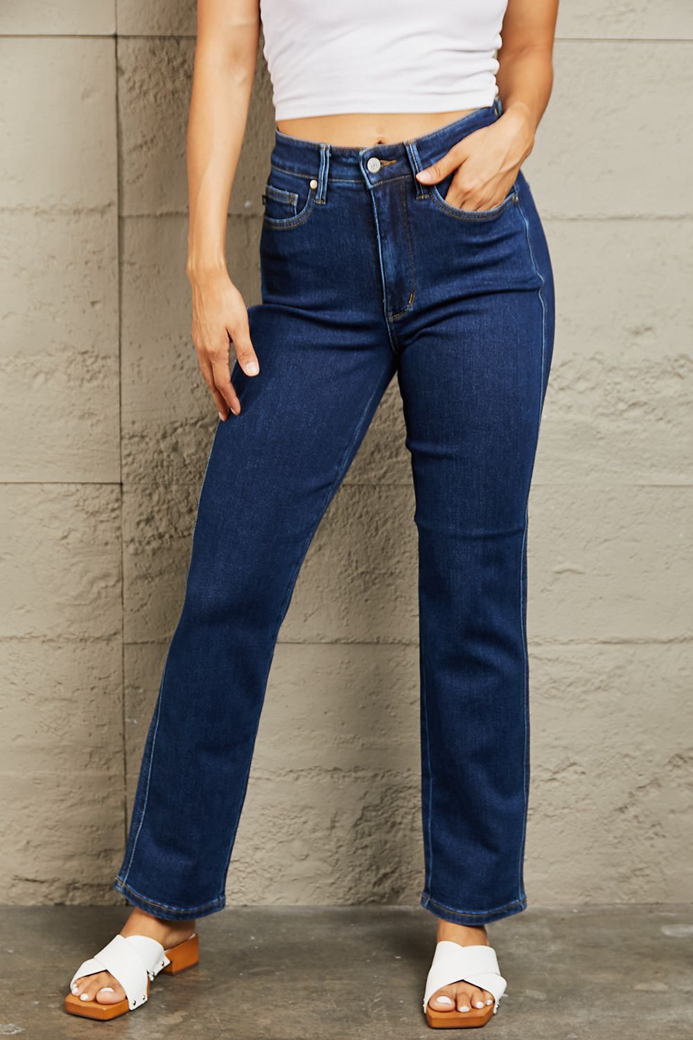 Judy Blue Kailee Tummy Control High Waisted Straight Jeans