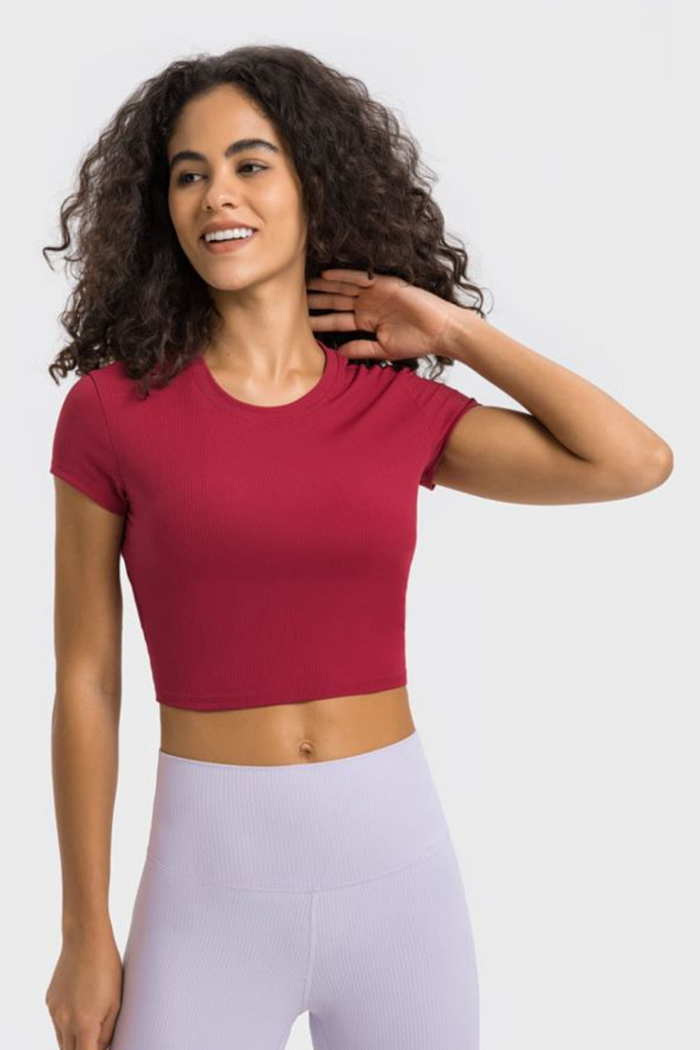 Round Neck Short Sleeve Cropped Sports T-Shirt