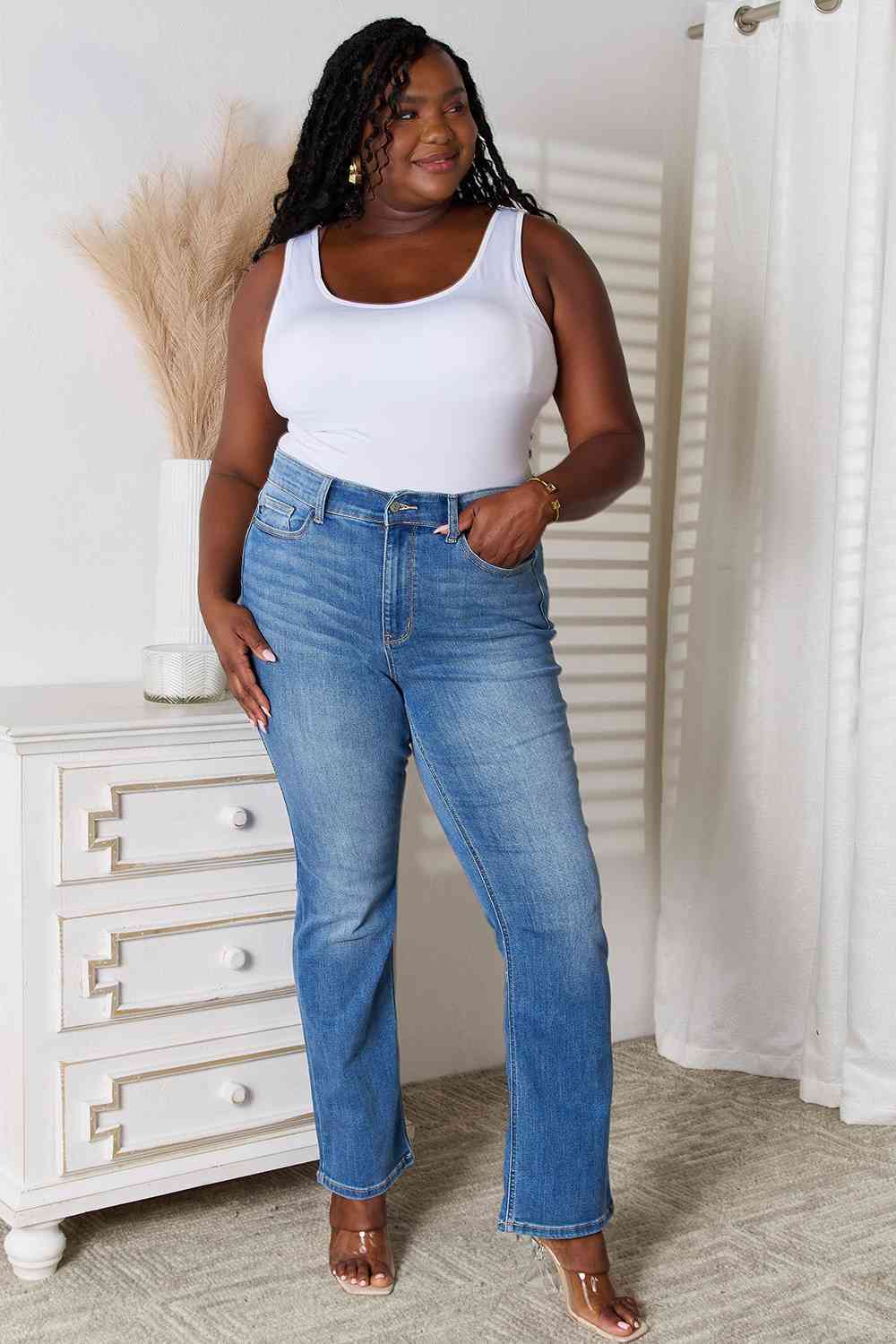 Judy Blue Straight Leg Jeans with Pockets