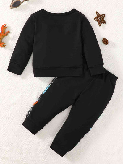 Long Sleeve Sweatshirt and Sweatpants Set