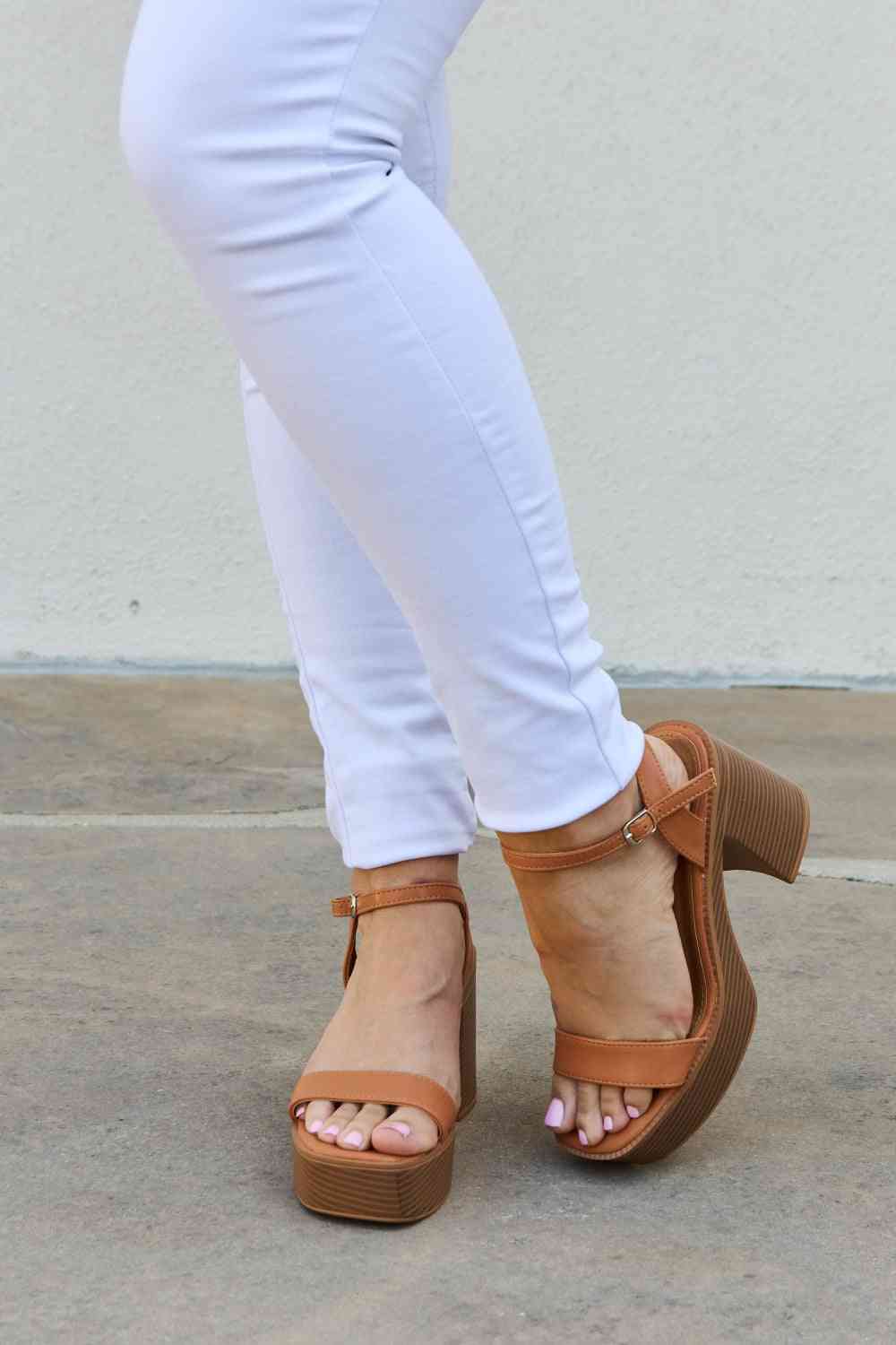 Feel It Platform Heel Sandals