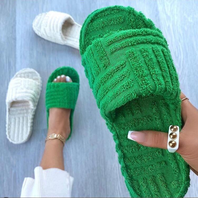 Warm furry Casual Slipper Slides Lola’s Hidden Gem