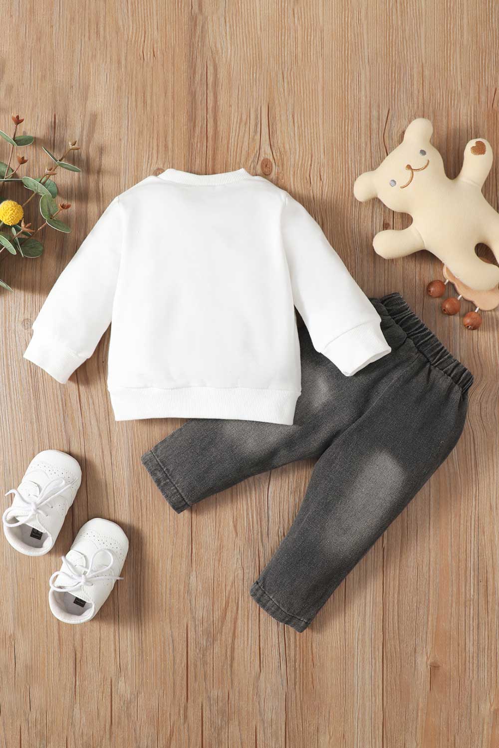 Baby Bear Graphic Sweatshirt and Distressed Jeans Set Trendsi