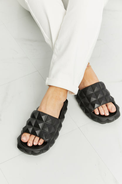 Legend Let's Chill 3D Stud Slide Sandal Trendsi