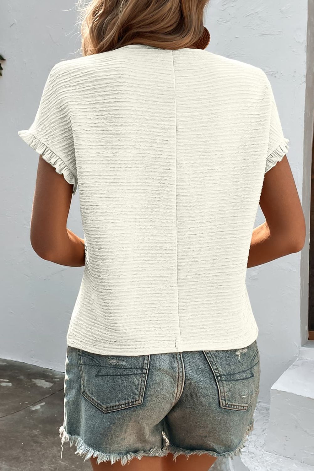 Textured Round Neck Short Sleeve Top Trendsi