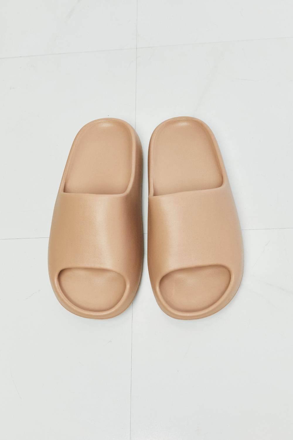 In My Comfort Zone Slides in Beige Trendsi