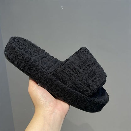 Warm furry Casual Slipper Slides Lola’s Hidden Gem