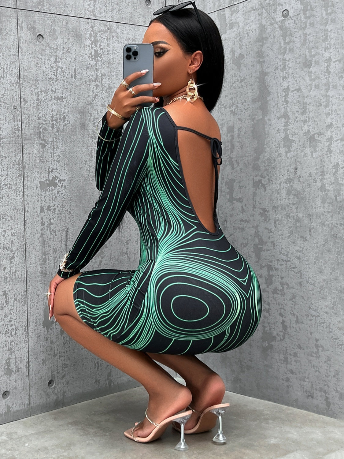 Printed Long Sleeve Open Back Dress