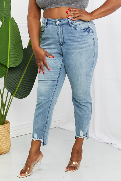 Judy Blue Lily Relaxed Fit Jeans