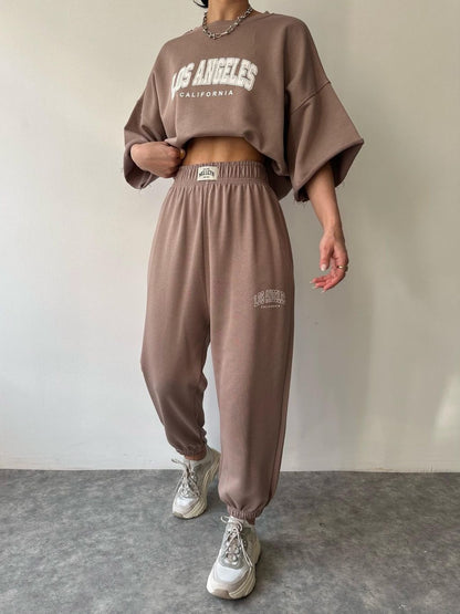 LOS ANGELES CALIFORNIA Graphic Sweatshirt and Sweatpants Set