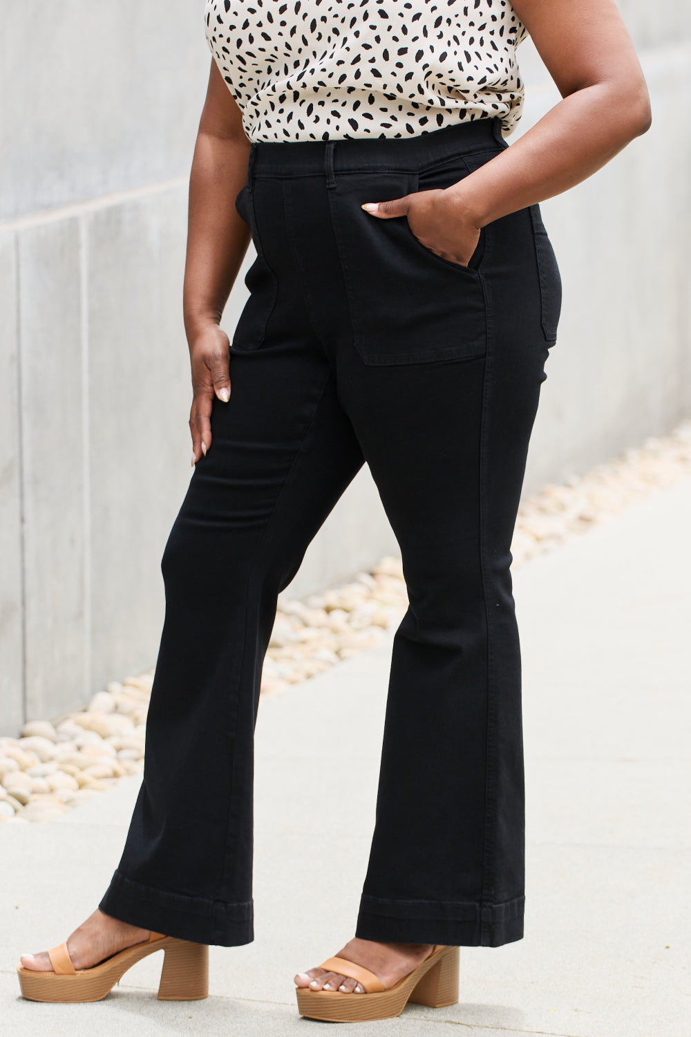 Claire High Rise Flare Trouser Trendsi