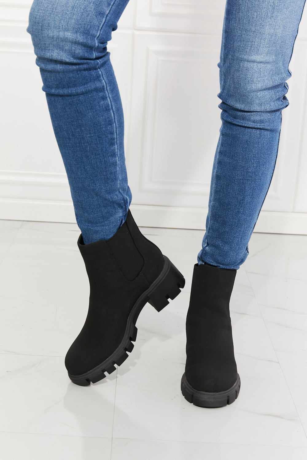 Work For It Matte Lug Sole Chelsea Boots in Black Trendsi