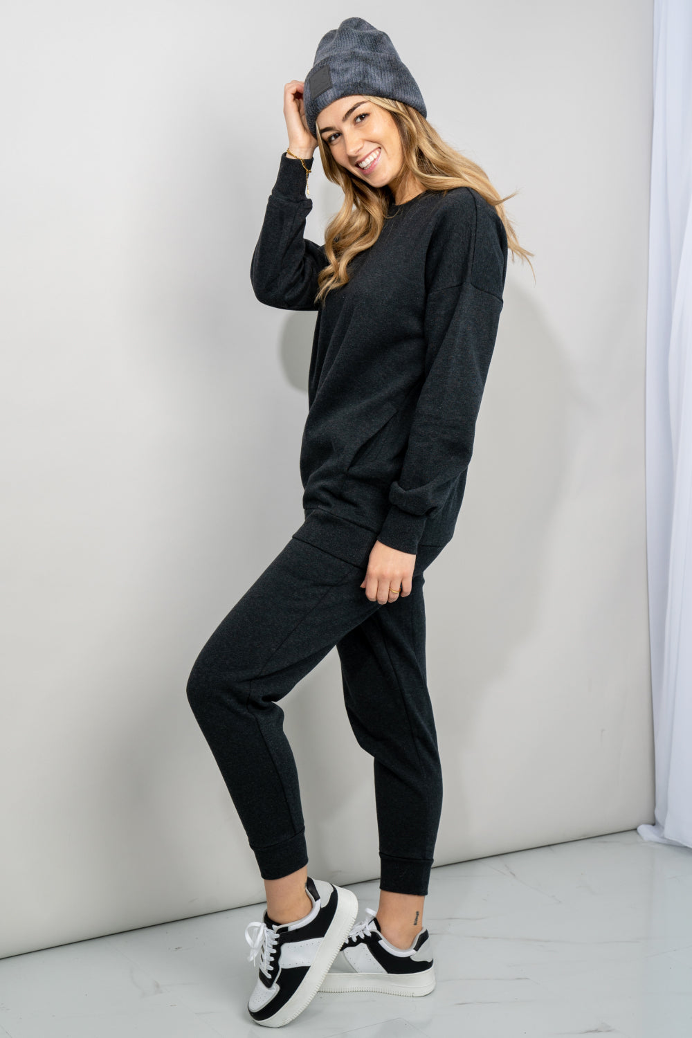 Sweatshirt and Joggers Lounge Set with Pockets in Charcoal Trendsi