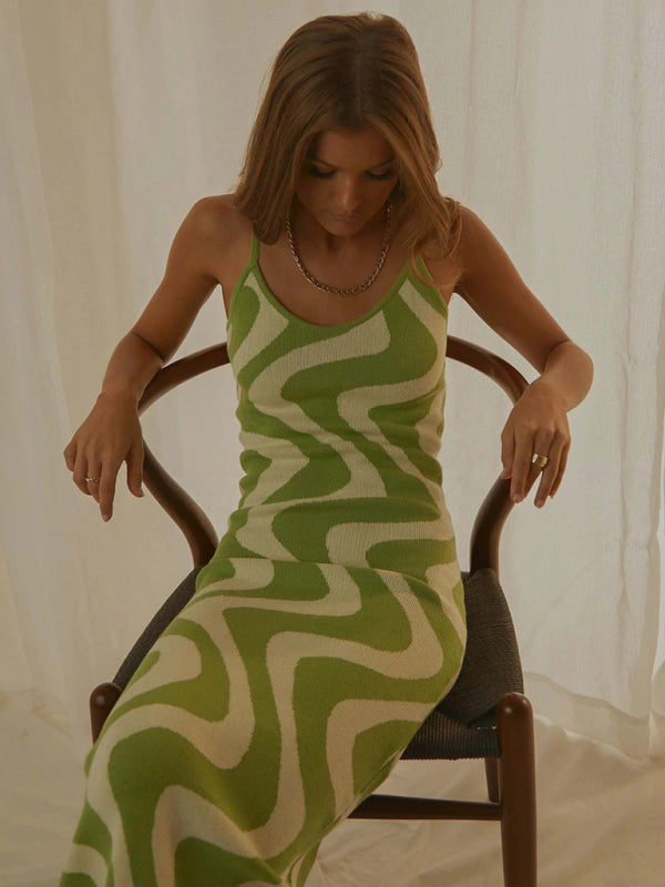 Printed Body-Con Midi Dress